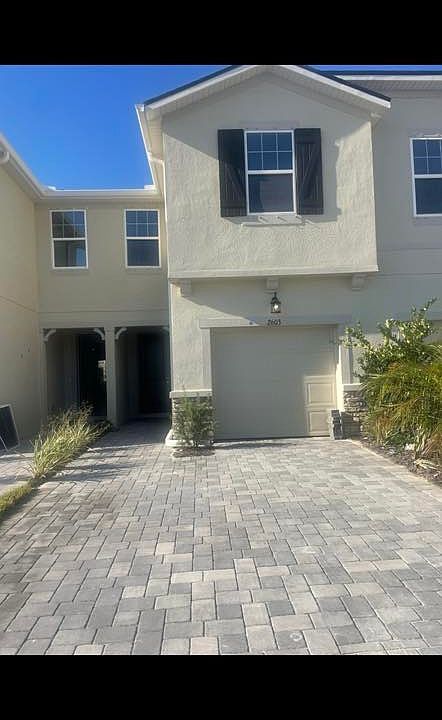 1st image of 2603 Everglade Way