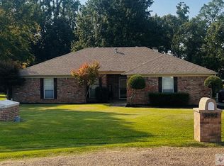 5602 Deer Creek Dr, Texarkana, TX 75503