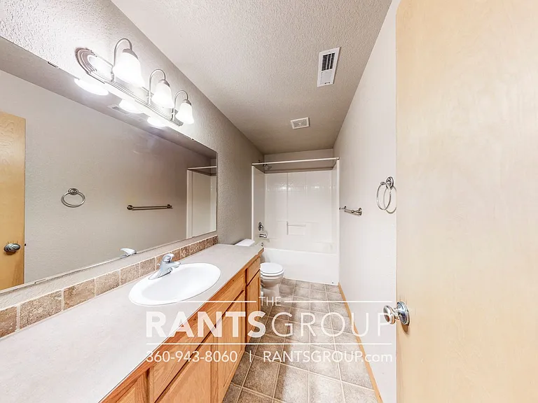 4612 Kapalea Way SE — Photo 27