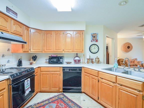 5th image of 114 Bellwood Dr