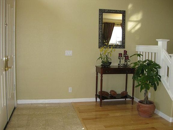 2nd image of 2758 Hageman Ct