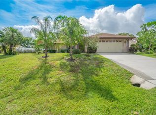 5815 Manchester Dr E, Lakeland, FL 33810