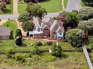 113 Riverside Dr, Suffolk, VA 23435