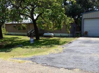 1440 Oak Hill Dr, Kemp, TX 75143