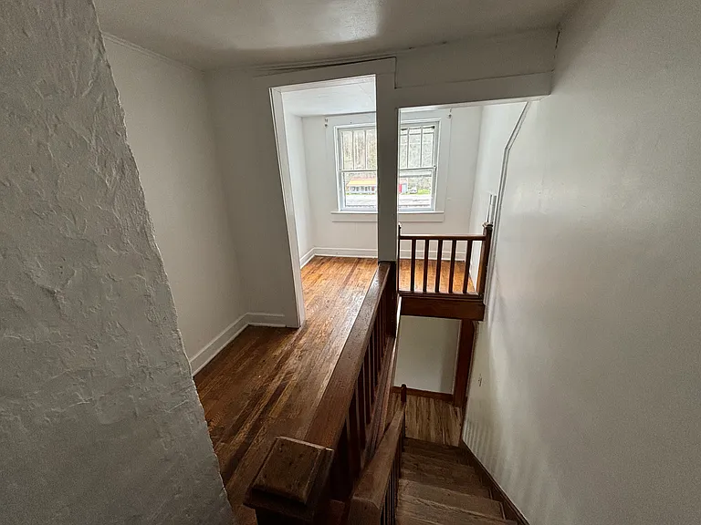 10217 Cumberland Rd — Photo 6