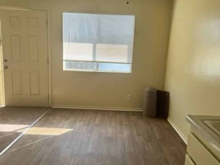 14037 Yukon Ave #1-23 — Photo 4