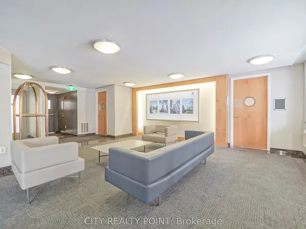 55 Isabella St #1004, Toronto, ON M4Y 1M8