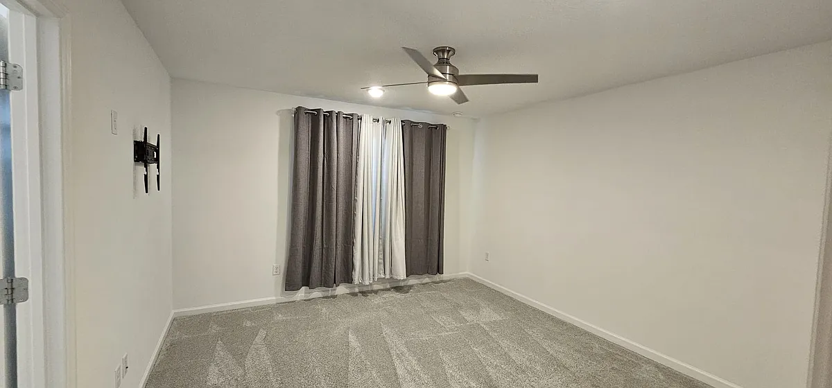 Building Photo - 728 Spring Palms Loop