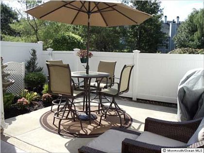 4th image of 1804 Thatcher Ln #116