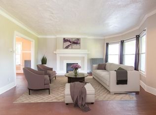 10621 Ashbury Ave, Cleveland, OH