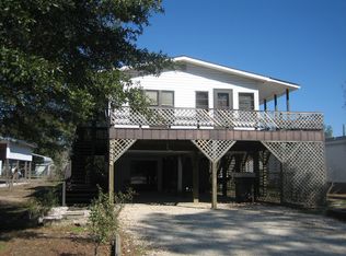 5434 Robin St SW, Ocean Isle Beach, NC 28469