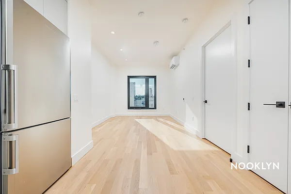 Rented by Nooklyn NYC LLC | media 32
