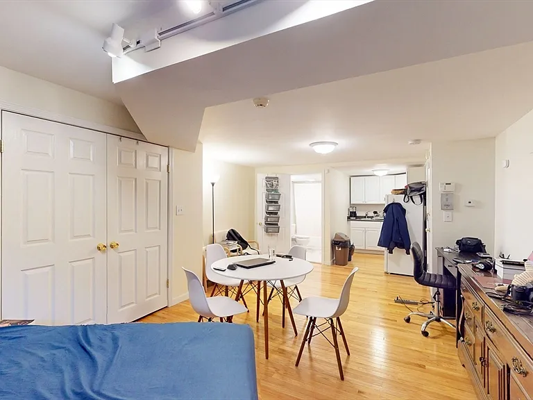 170 Marlborough St #BF — Photo 3