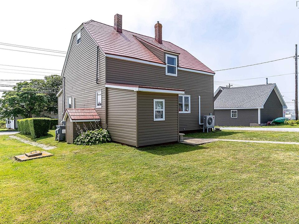 2685 Main St, Clarks Harbour, NS B0W 1P0 MLS 202210308 Zillow