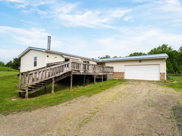 E10820 County Road I, Clintonville, WI 54929