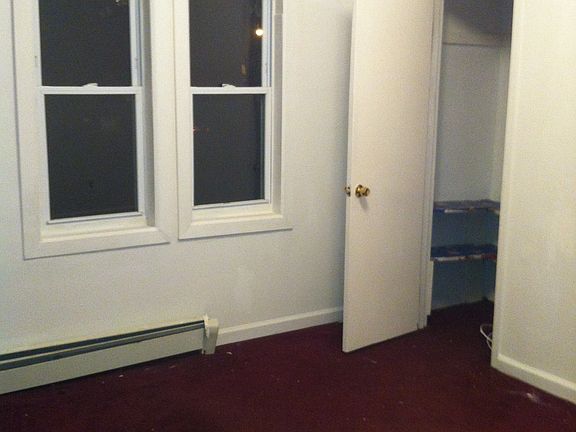 3rd image of 10330 135th St