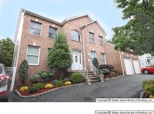 31 Depew Pl, Staten Island, NY 10309