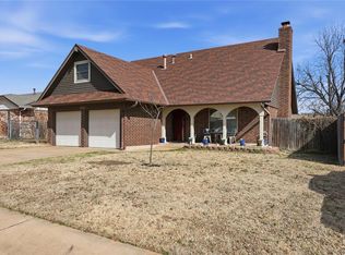 608 S Patterson Dr, Moore, OK 73160