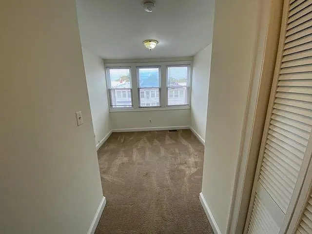 1524 D St NE — Photo 16