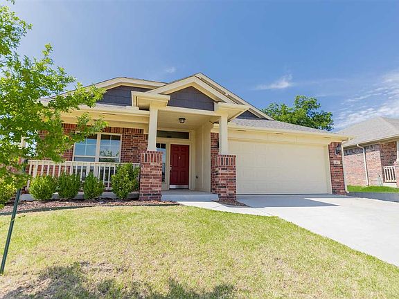 3rd image of 4417 Prescot Dr