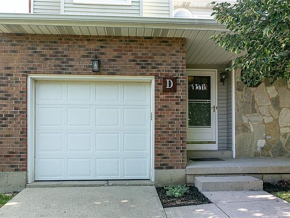 2nd image of 1171D Stephenson Dr