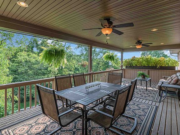 4th image of 3716 Cliffwood Ct