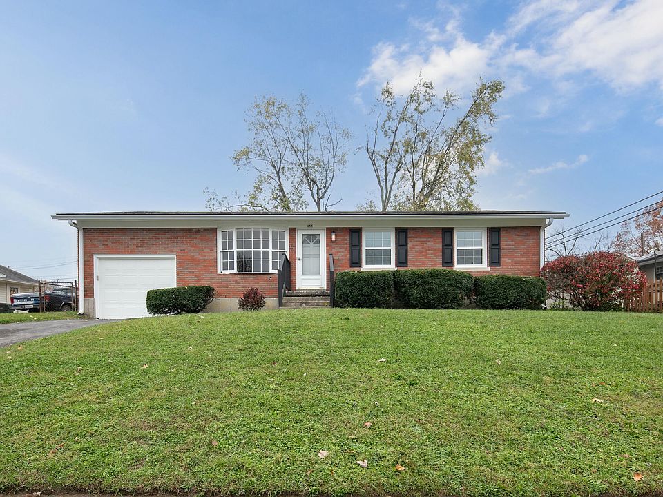 1st image of 458 Stonehaven Dr