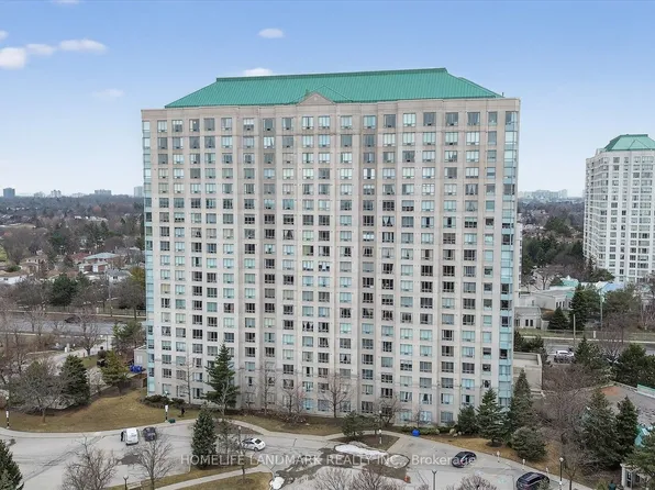 2627 McCowan Rd #503, Toronto, ON M1S 5T1