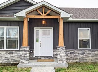 216 SE 141st Rd, Warrensburg, MO 64093