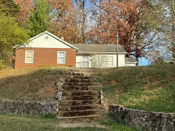 1318 Frank St, Kingsport, TN 37665