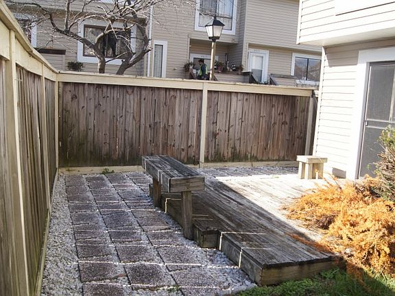 5th image of 5778 Village Green Dr