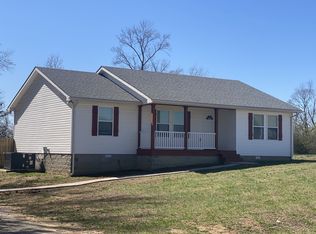 145 Michael Dr, Leoma, TN 38468