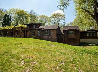110 Birch Dr, Newton, NJ 07860