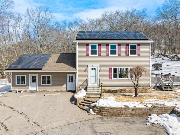 38 Church Street, Sprague, CT 06330