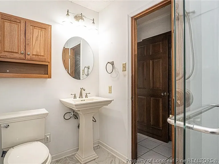 6821 Thames Dr — Photo 21