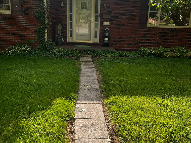 10 Steiger Ave #1 — Photo 31