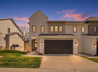 14147 Wilden Dr, Urbandale, IA 50323