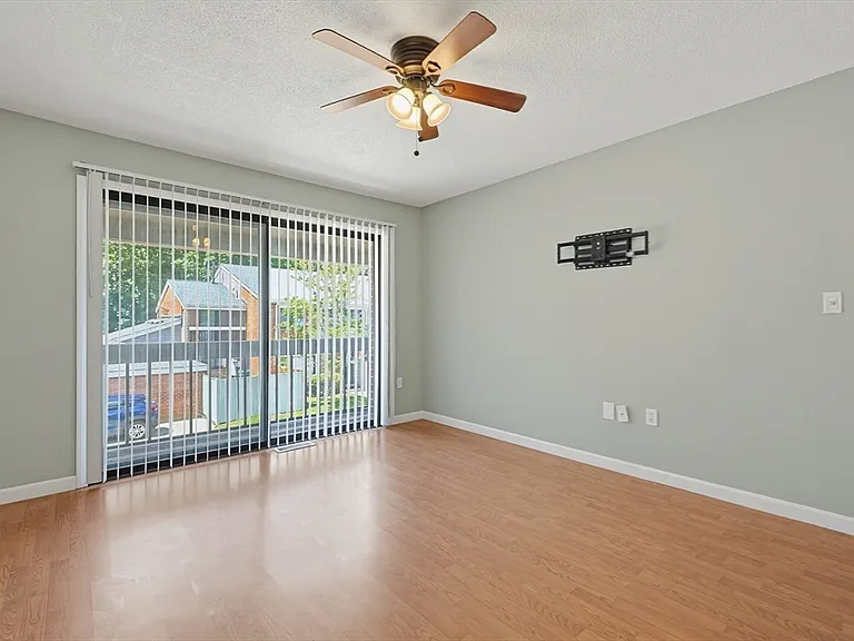 167 Greenbrook Dr #167 — Photo 29