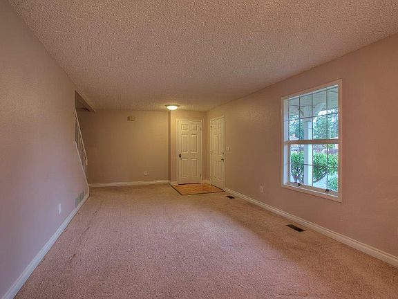 3rd image of 2723 SW 337th St