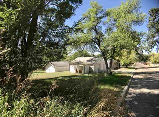 822 10th St NE, Minot, ND 58703