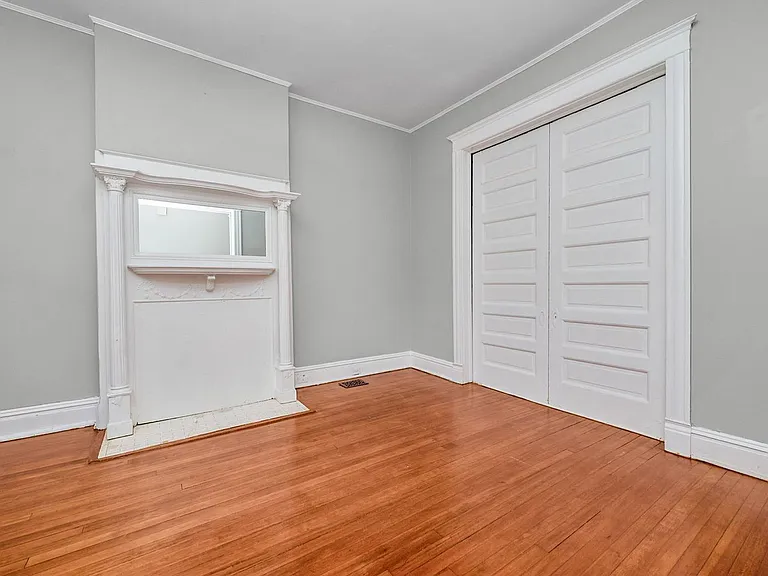 2215 W Grace St #1 — Photo 5