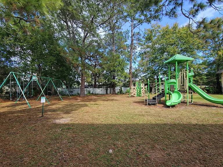 3816 Almeda St #B — Photo 3