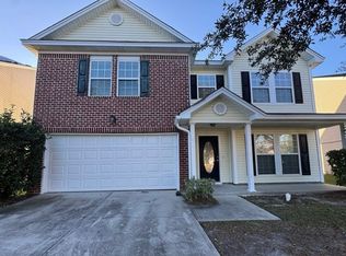 6 Chestnut Cir, Port Wentworth, GA 31407