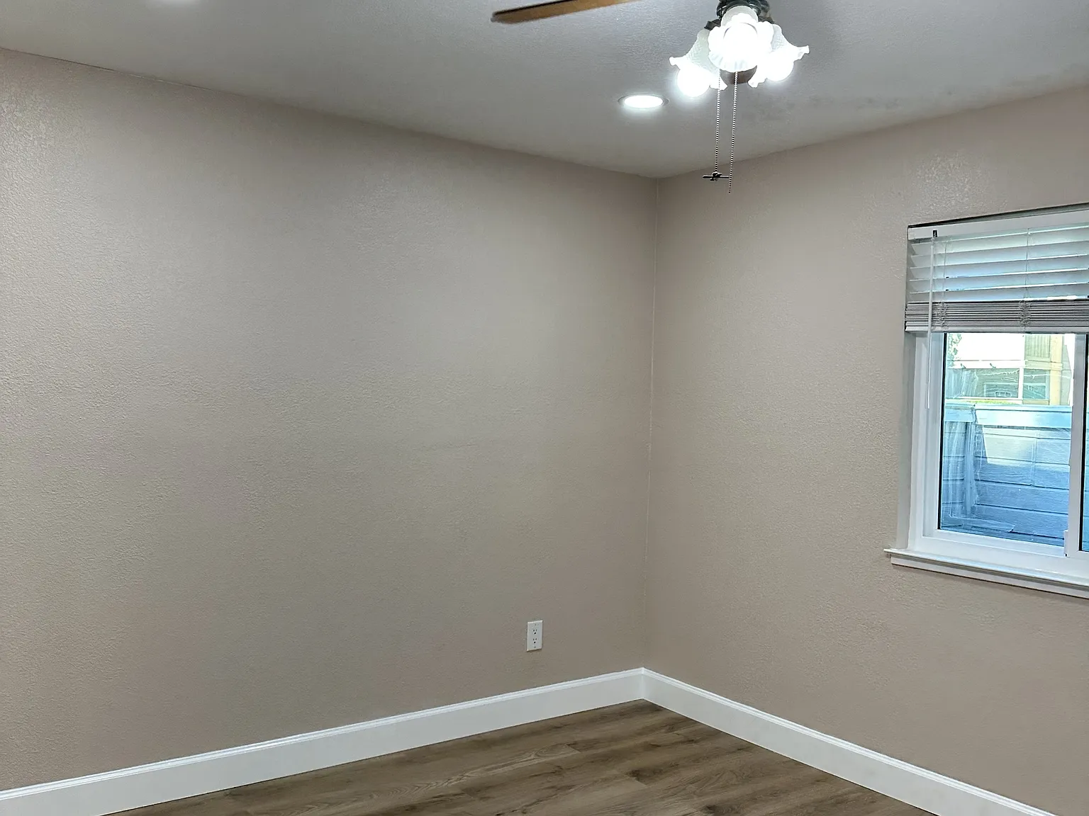9101 Newhall Drive - 48 — Photo 2
