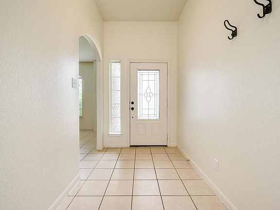 3rd image of 13513 Nelson Houser St