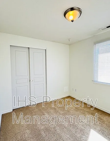 5718 Westport Ln — Photo 5
