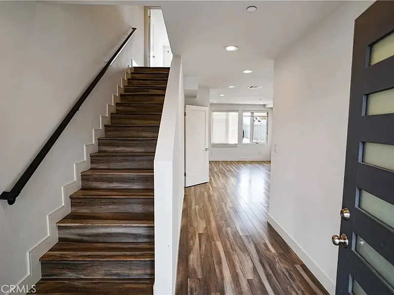 801 N Kingsley Dr #801.5 — Photo 2