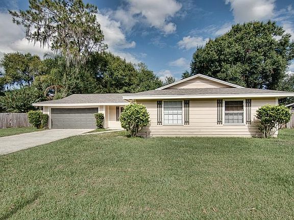 2nd image of 3042 Heather Glynn Dr