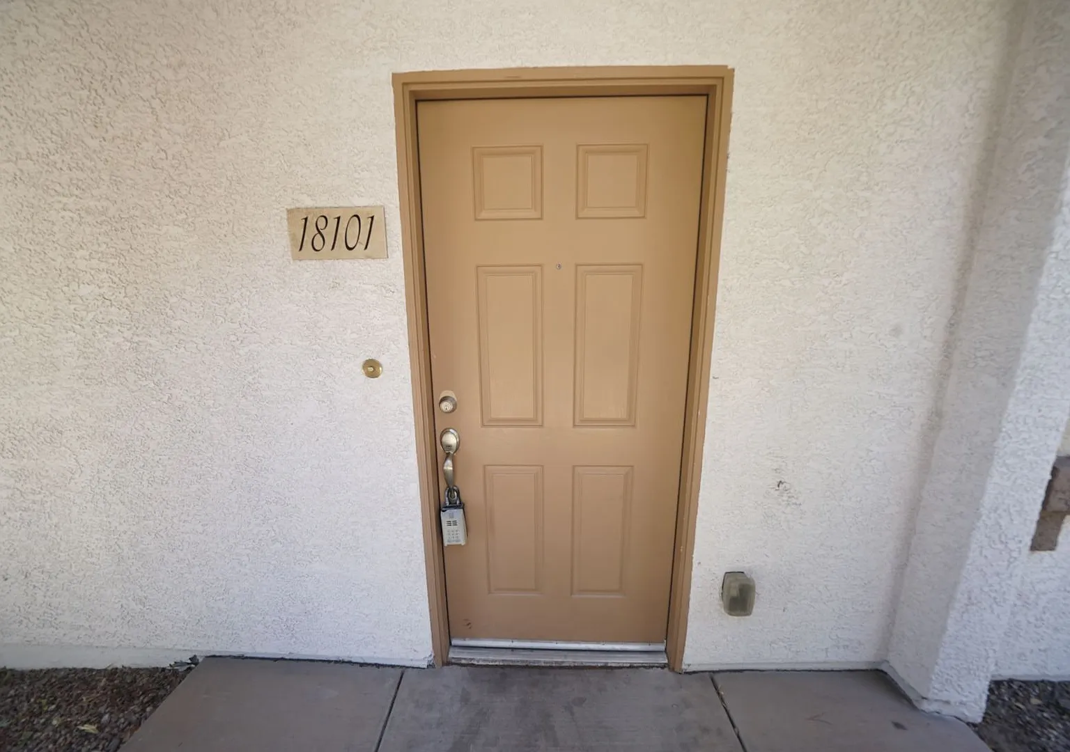 No Showings Until 7/6/2024 — Photo 3