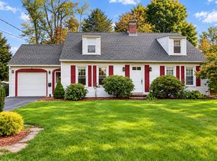 12 Gates Rd, Shrewsbury, MA 01545
